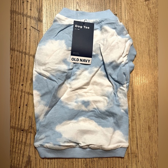Old Navy Small Dog Shirt NWT - Picture 1 of 3